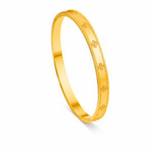 Clover Engraved Bangle